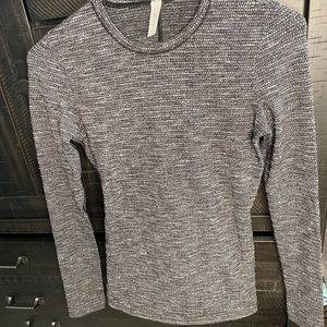 Lululemon long sleeve tight fit top